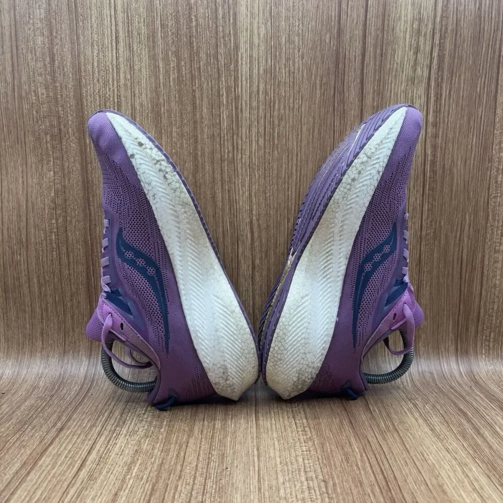 Saucony Triumph 21‎ Women's Size 8.5 Road Running Shoes Sneakers Grape Indigo